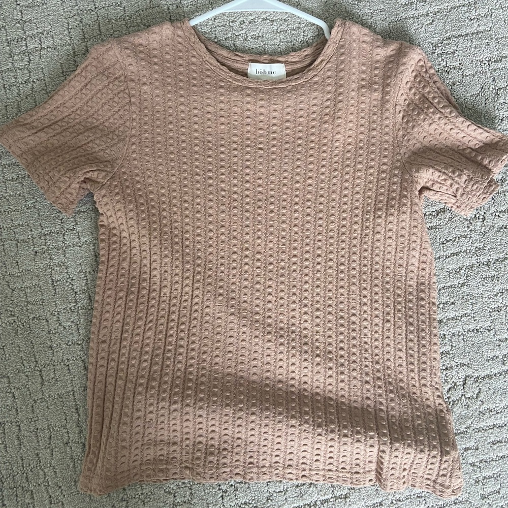bohme Short Sleeve Textured Knit Tee in taupe.